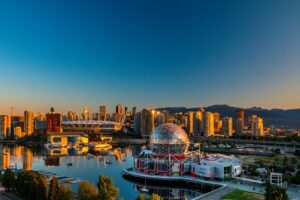 study in canada with scholarship